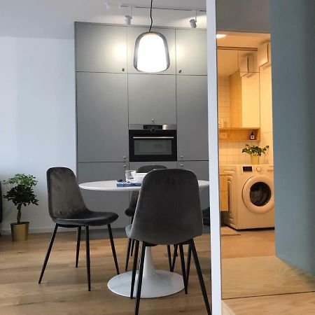 New Modern Urban Apartment Pressburg Exterior foto